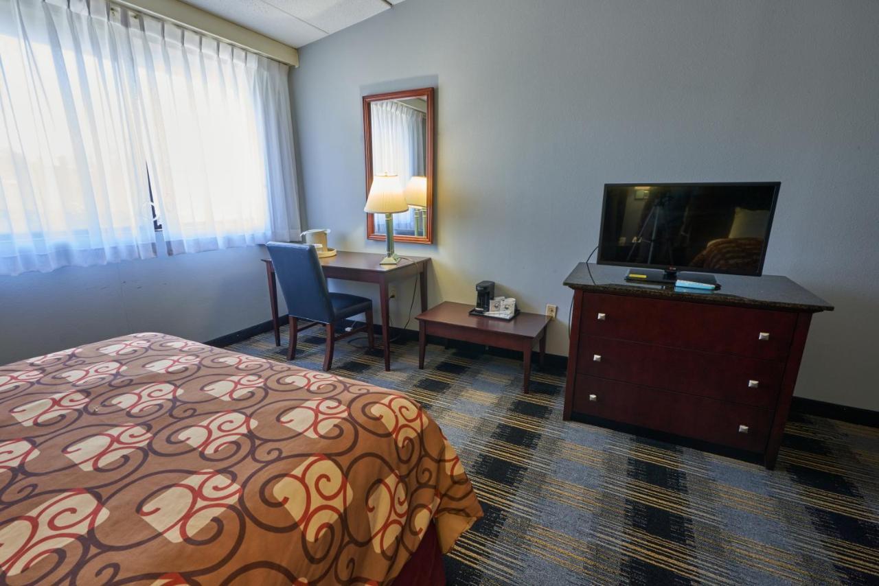 Riverview Inn & Suites Somerset Esterno foto